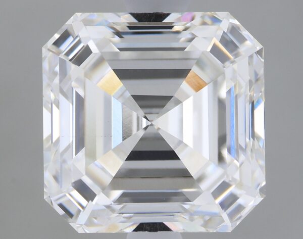 2.07 carat, E colour, VS1 clarity, Asscher shape, Lab Grown Diamond.