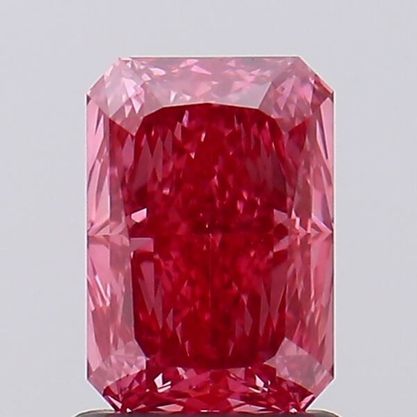 1.31 carat,  colour, VVS2 clarity, Radiant shape, Lab Grown Diamond.