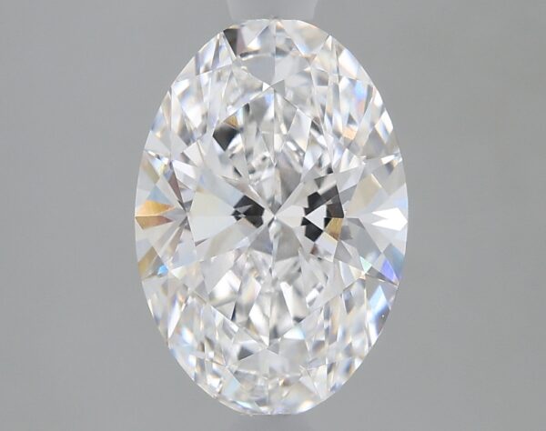 1.61 carat, D colour, VVS1 clarity, Oval shape, Lab Grown Diamond.