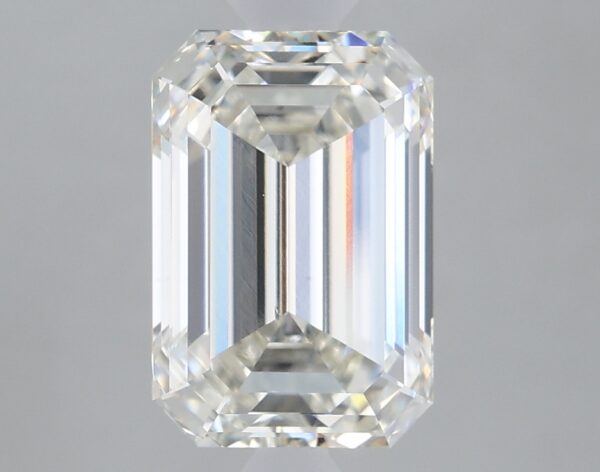 2.69 carat, G colour, VS1 clarity, Emerald shape, Lab Grown Diamond.