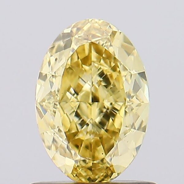 1.09 carat,  colour, VS2 clarity, Oval shape, Lab Grown Diamond.