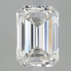3.19 carat, G colour, VVS2 clarity, Emerald shape, Lab Grown Diamond.