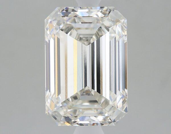 3.18 carat, G colour, VS1 clarity, Emerald shape, Lab Grown Diamond.