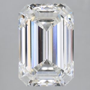 2.66 carat, G colour, VS2 clarity, Emerald shape, Lab Grown Diamond.