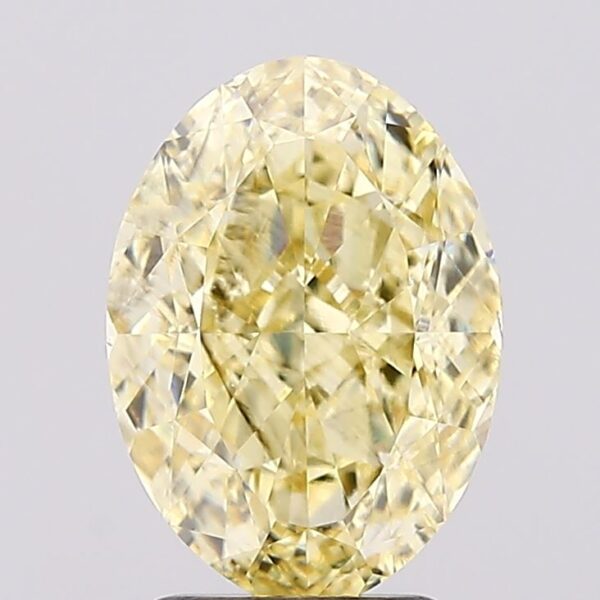 3.12 carat,  colour, SI1 clarity, Oval shape, Lab Grown Diamond.
