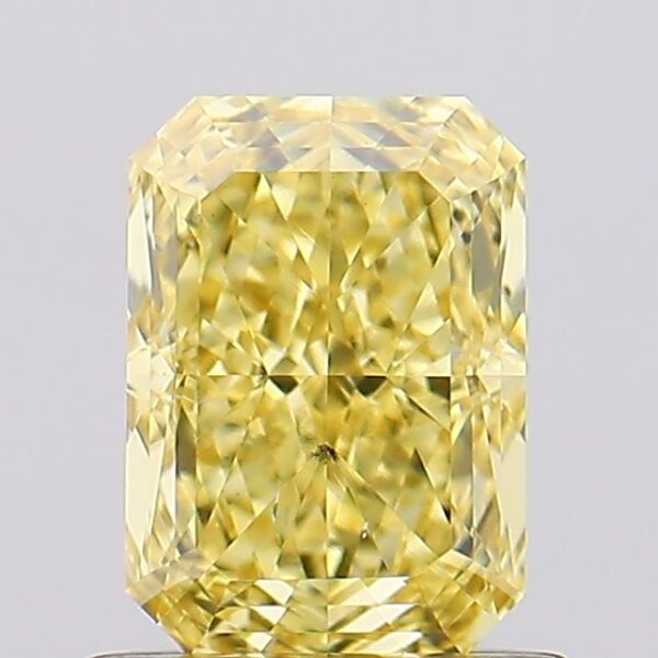 1.01 carat,  colour, VS2 clarity, Radiant shape, Lab Grown Diamond.