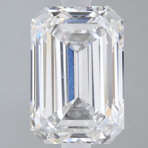 2.72 carat, E colour, VS2 clarity, Emerald shape, Lab Grown Diamond.