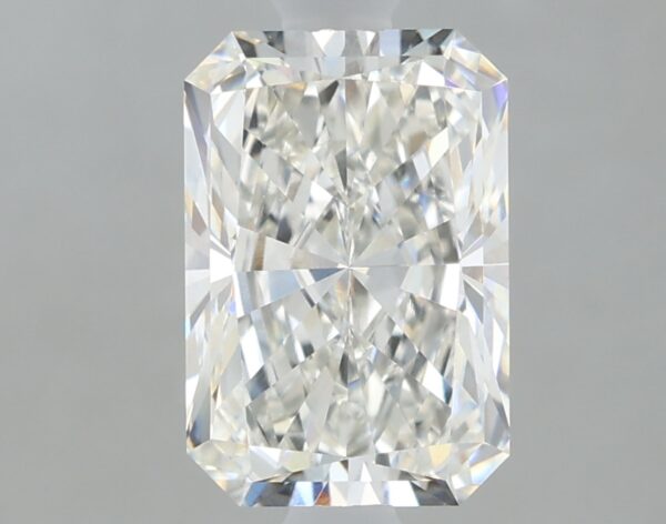 1.47 carat, F colour, VVS2 clarity, Radiant shape, Lab Grown Diamond.