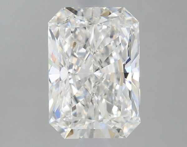 1.61 carat, F colour, VVS2 clarity, Radiant shape, Lab Grown Diamond.