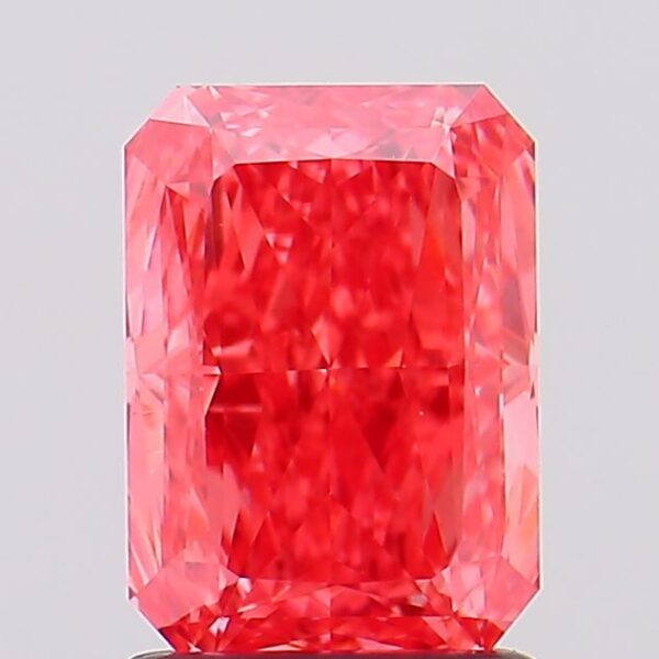 1.76 carat,  colour, VVS2 clarity, Radiant shape, Lab Grown Diamond.