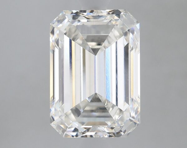 2.68 carat, G colour, VS1 clarity, Emerald shape, Lab Grown Diamond.