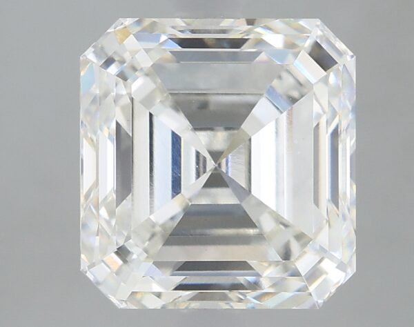 3.15 carat, G colour, VVS2 clarity, Asscher shape, Lab Grown Diamond.