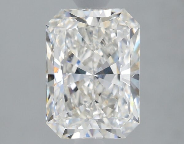 1.75 carat, G colour, VS1 clarity, Radiant shape, Lab Grown Diamond.