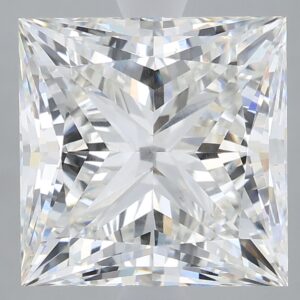 3.73 carat, G colour, VS2 clarity, Princess shape, Lab Grown Diamond.