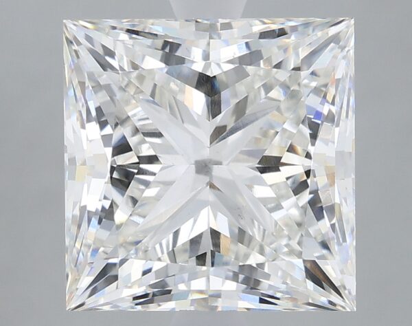 3.73 carat, G colour, VS2 clarity, Princess shape, Lab Grown Diamond.