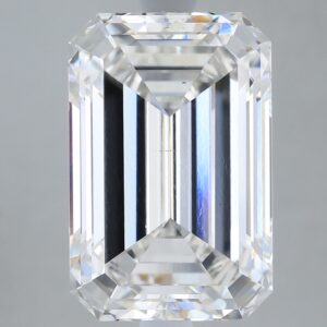 5.67 carat, F colour, VS2 clarity, Emerald shape, Lab Grown Diamond.