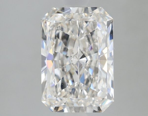 1.65 carat, G colour, VS1 clarity, Radiant shape, Lab Grown Diamond.