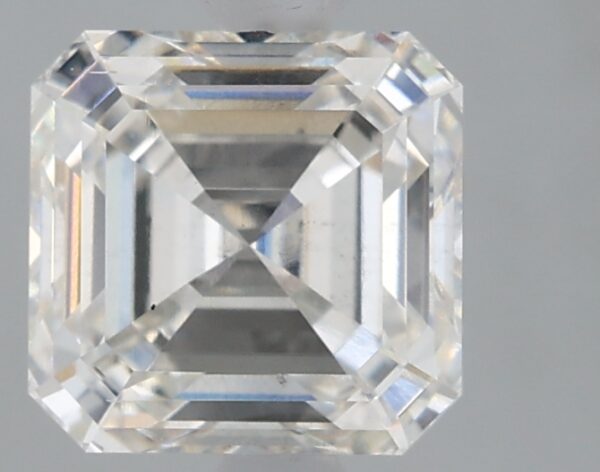 1.42 carat, G colour, VS2 clarity, Asscher shape, Lab Grown Diamond.