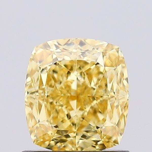1.01 carat,  colour, VVS2 clarity, Cushion shape, Lab Grown Diamond.