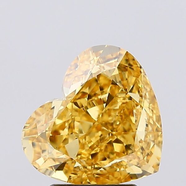 3 carat,  colour, VS2 clarity, Heart shape, Lab Grown Diamond.