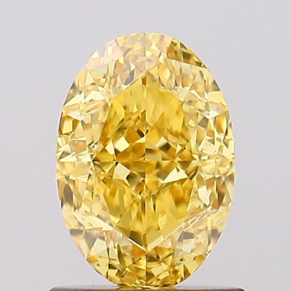 1.15 carat,  colour, VVS2 clarity, Oval shape, Lab Grown Diamond.