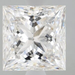 2.23 carat, E colour, VVS2 clarity, Princess shape, Lab Grown Diamond.