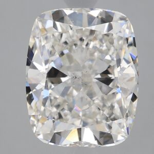 2.69 carat, G colour, VS2 clarity, Cushion shape, Lab Grown Diamond.