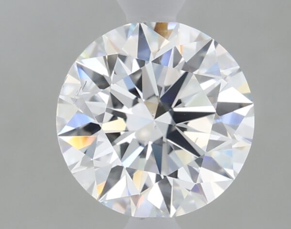 1.42 carat, D colour, VS2 clarity, Round shape, Lab Grown Diamond.