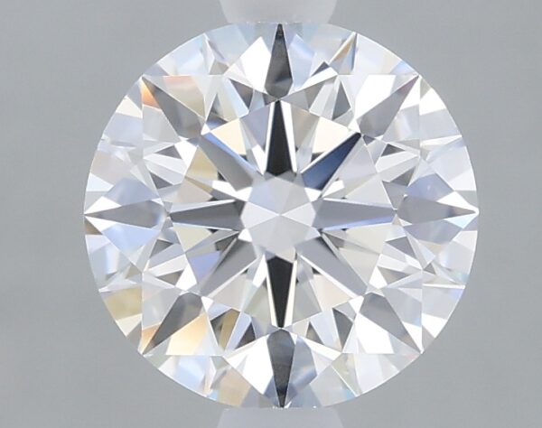 1.21 carat, E colour, VVS2 clarity, Round shape, Lab Grown Diamond.