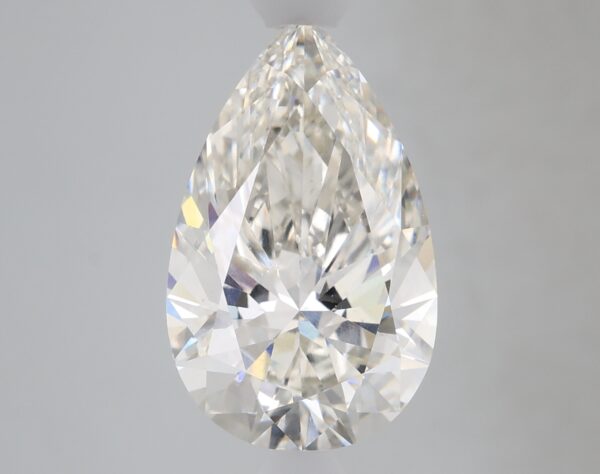 3.14 carat, G colour, VS1 clarity, Pear shape, Lab Grown Diamond.