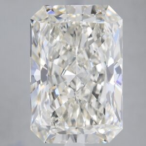 6.46 carat, H colour, VS1 clarity, Radiant shape, Lab Grown Diamond.