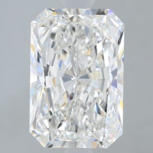 3.08 carat, G colour, VS1 clarity, Radiant shape, Lab Grown Diamond.