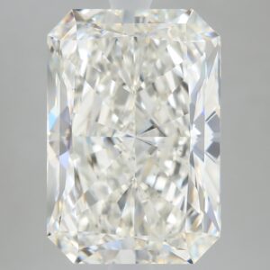 5.54 carat, H colour, VS1 clarity, Radiant shape, Lab Grown Diamond.