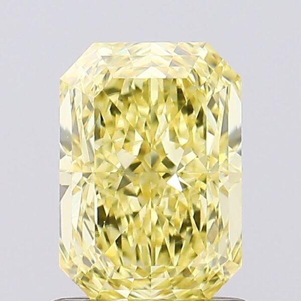 1.05 carat,  colour, VVS2 clarity, Radiant shape, Lab Grown Diamond.