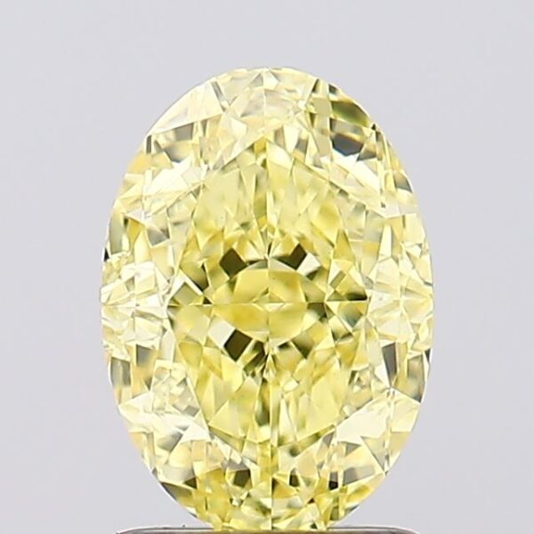 1.74 carat,  colour, VS1 clarity, Oval shape, Lab Grown Diamond.