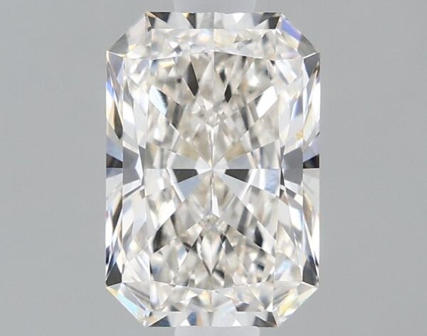 1.07 carat, H colour, VS1 clarity, Radiant shape, Lab Grown Diamond.