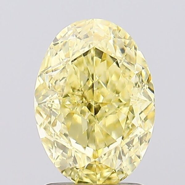 2.08 carat,  colour, VS2 clarity, Oval shape, Lab Grown Diamond.