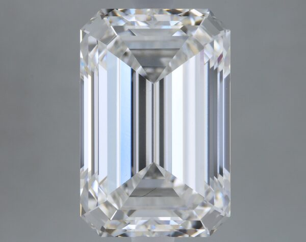 3.71 carat, E colour, VS1 clarity, Emerald shape, Lab Grown Diamond.