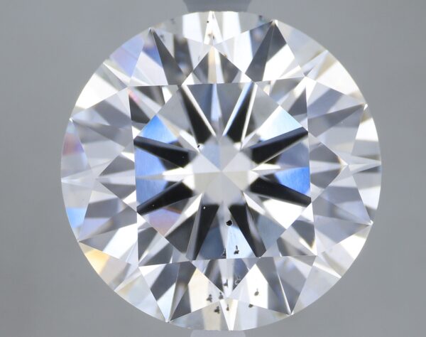 3.84 carat, E colour, SI1 clarity, Round shape, Lab Grown Diamond.