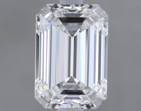 1.55 carat, D colour, VVS2 clarity, Emerald shape, Lab Grown Diamond.