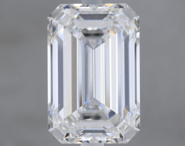 5.34 carat, F colour, VS1 clarity, Emerald shape, Lab Grown Diamond.