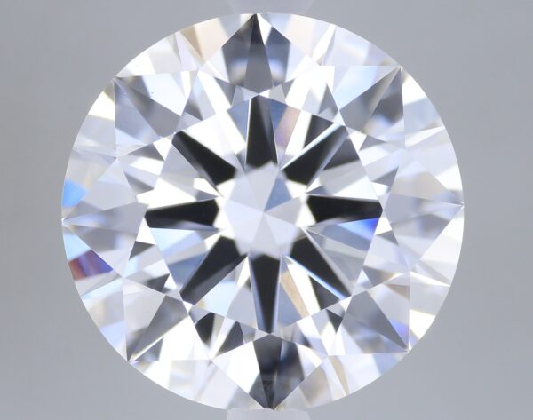 3.55 carat, D colour, VVS2 clarity, Round shape, Lab Grown Diamond.