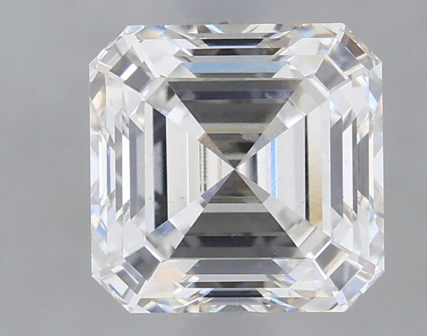 1.77 carat, H colour, VS1 clarity, Asscher shape, Lab Grown Diamond.