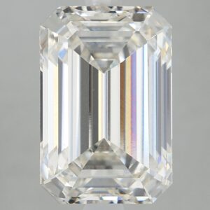3.5 carat, H colour, VS2 clarity, Emerald shape, Lab Grown Diamond.