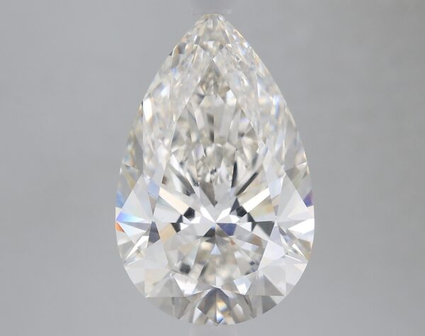 3.69 carat, H colour, VS1 clarity, Pear shape, Lab Grown Diamond.