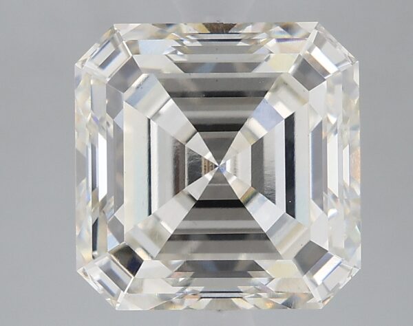 3.13 carat, H colour, VS1 clarity, Asscher shape, Lab Grown Diamond.