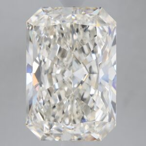 5.3 carat, G colour, VVS1 clarity, Radiant shape, Lab Grown Diamond.