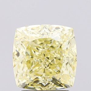 2.57 carat,  colour, VS1 clarity, Square Cushion shape, Lab Grown Diamond.
