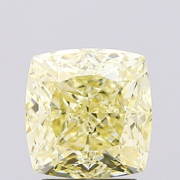 2.57 carat,  colour, VS1 clarity, Square Cushion shape, Lab Grown Diamond.