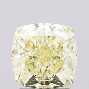 2.1 carat,  colour, VS1 clarity, Square Cushion shape, Lab Grown Diamond.